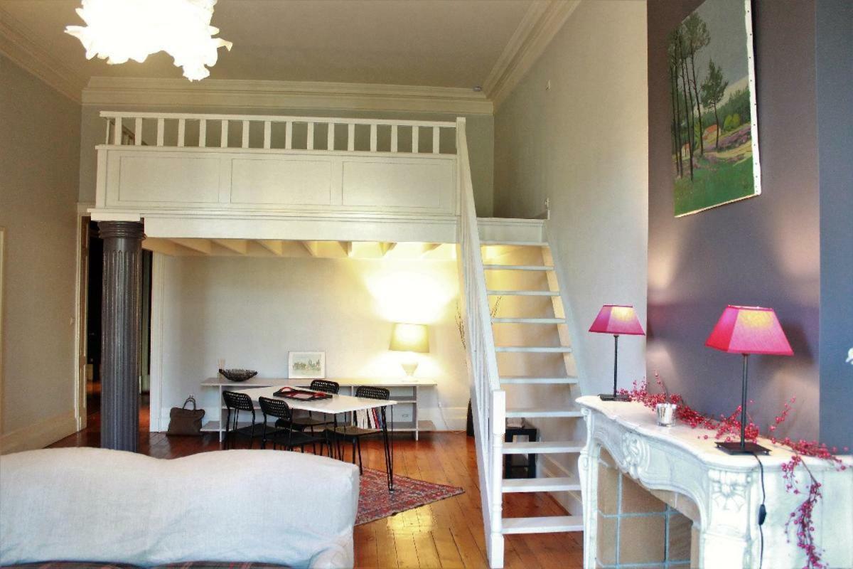 Burdigala Homes - Appart Clemenceau Bordeaux Bagian luar foto